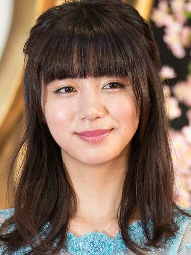 Elaiza Ikeda (池田 エライザ)